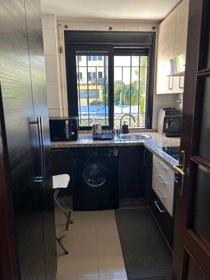 Apartamento Proximo Al Centro De 2 Dormitorios Con Piscina. Seville Ngoại thất bức ảnh