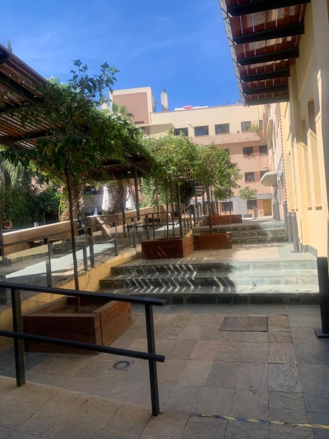 Apartamento Proximo Al Centro De 2 Dormitorios Con Piscina. Seville Ngoại thất bức ảnh